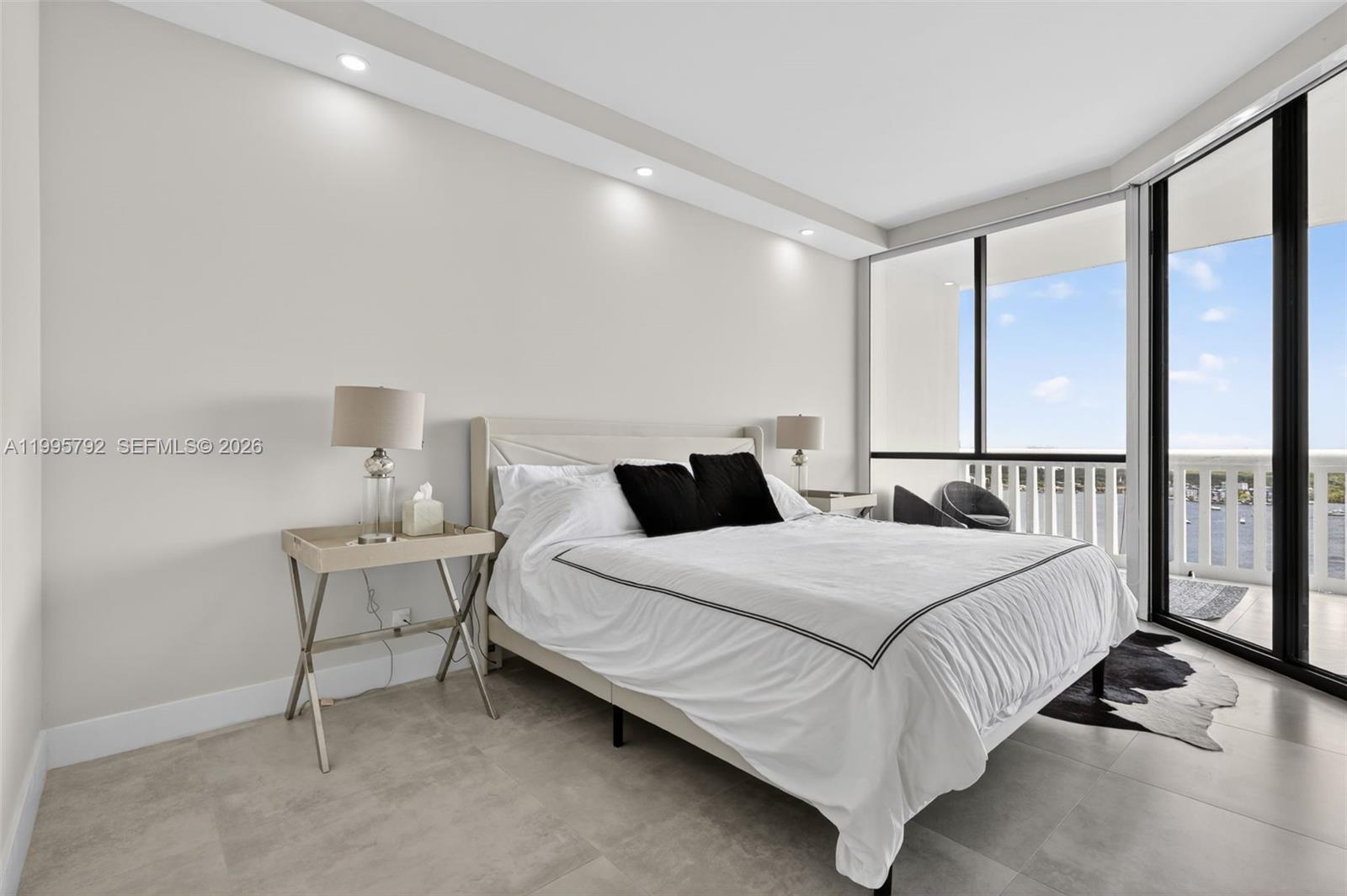 1000 Island Bl #3107 Aventura, FL 33160