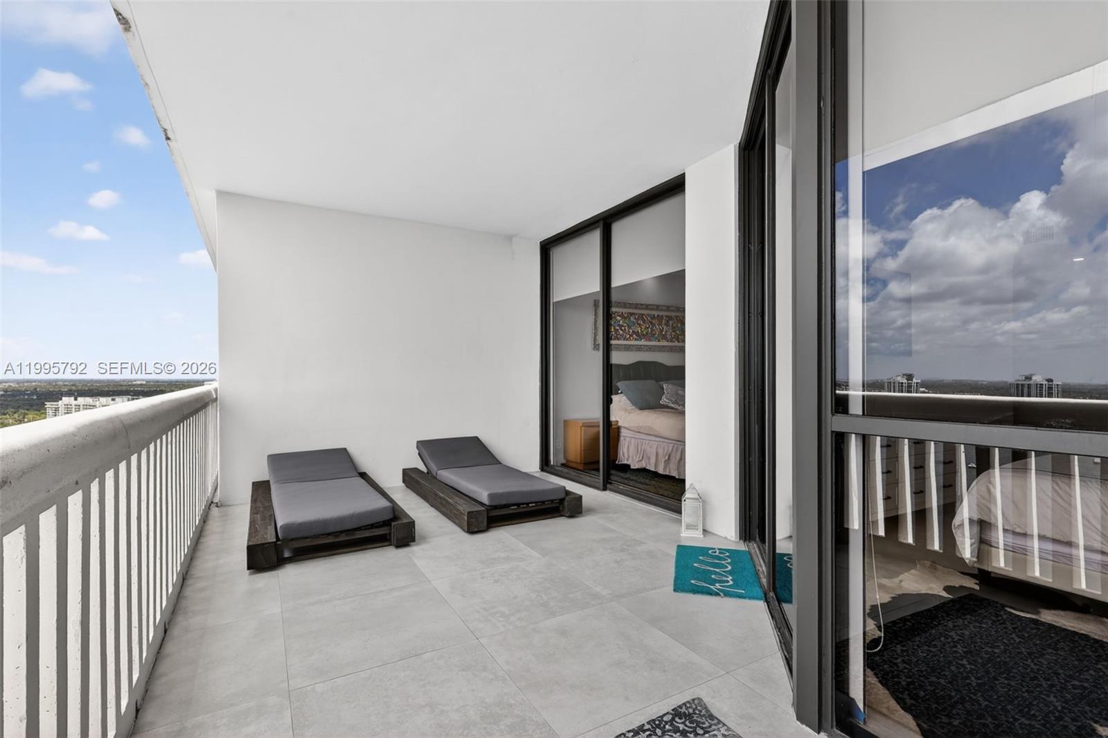 1000 Island Bl #3107 Aventura, FL 33160