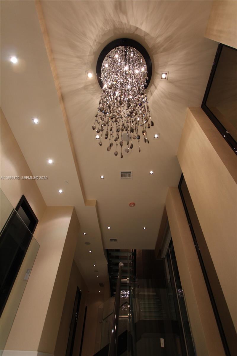 900 Brickell Key Blvd #PH3403 Miami, FL 33131