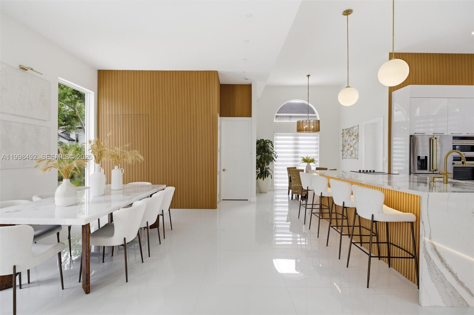 9717 SW 94th Ter Miami, FL 33176