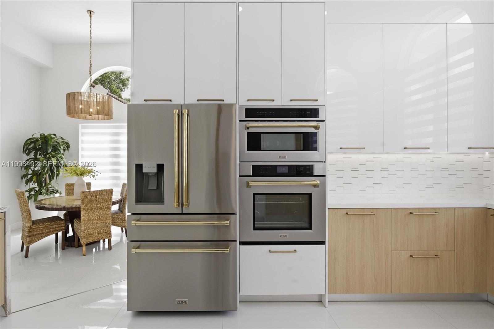 9717 SW 94th Ter Miami, FL 33176