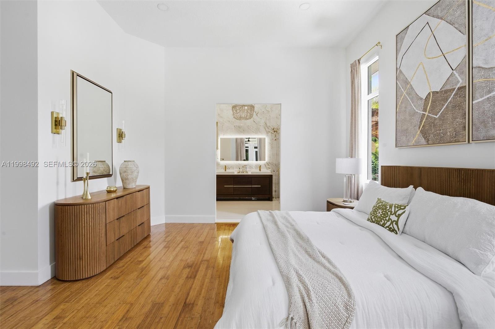 9717 SW 94th Ter Miami, FL 33176