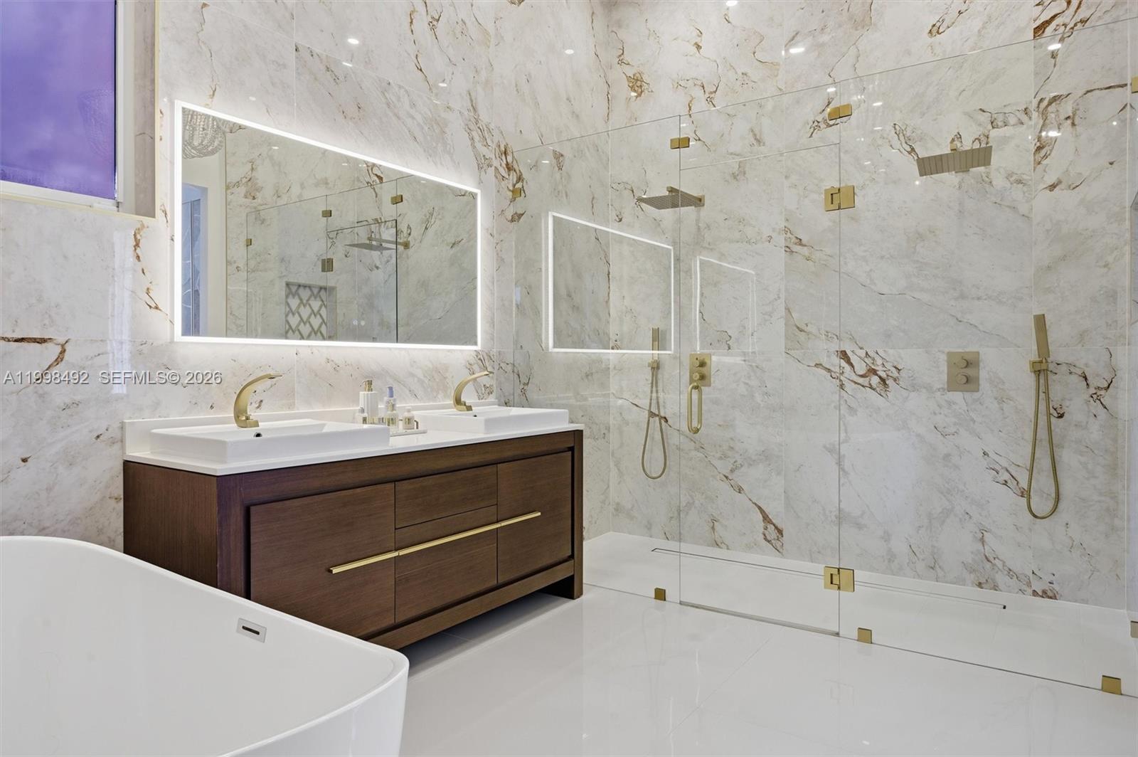 9717 SW 94th Ter Miami, FL 33176