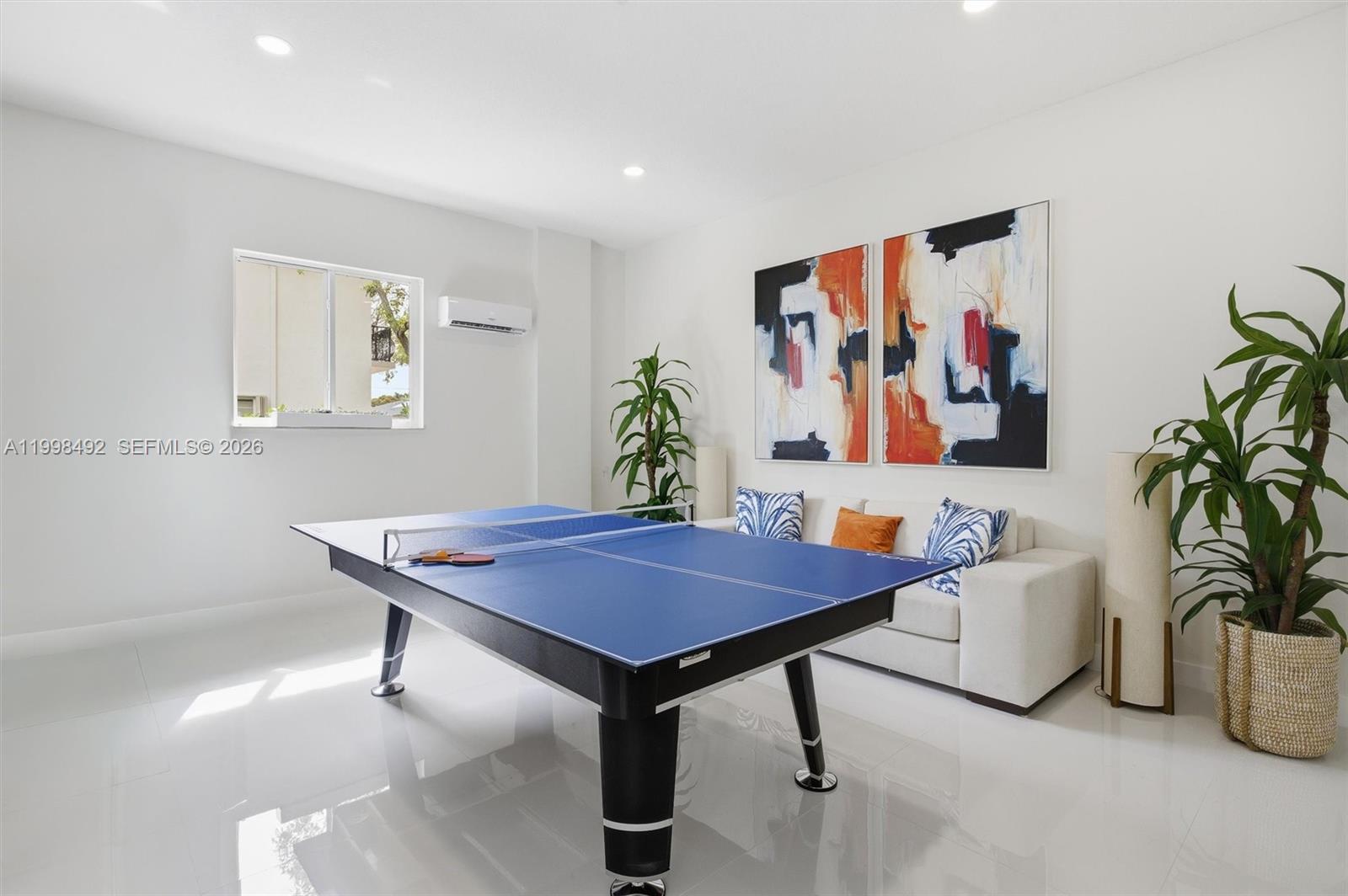 9717 SW 94th Ter Miami, FL 33176