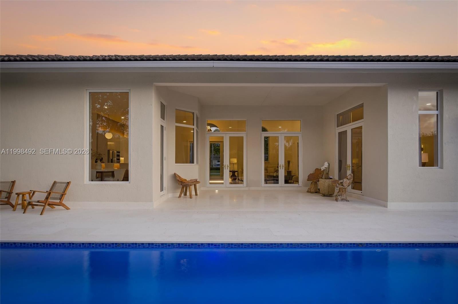 9717 SW 94th Ter Miami, FL 33176