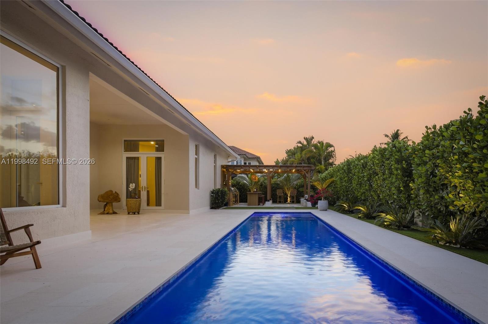 9717 SW 94th Ter Miami, FL 33176