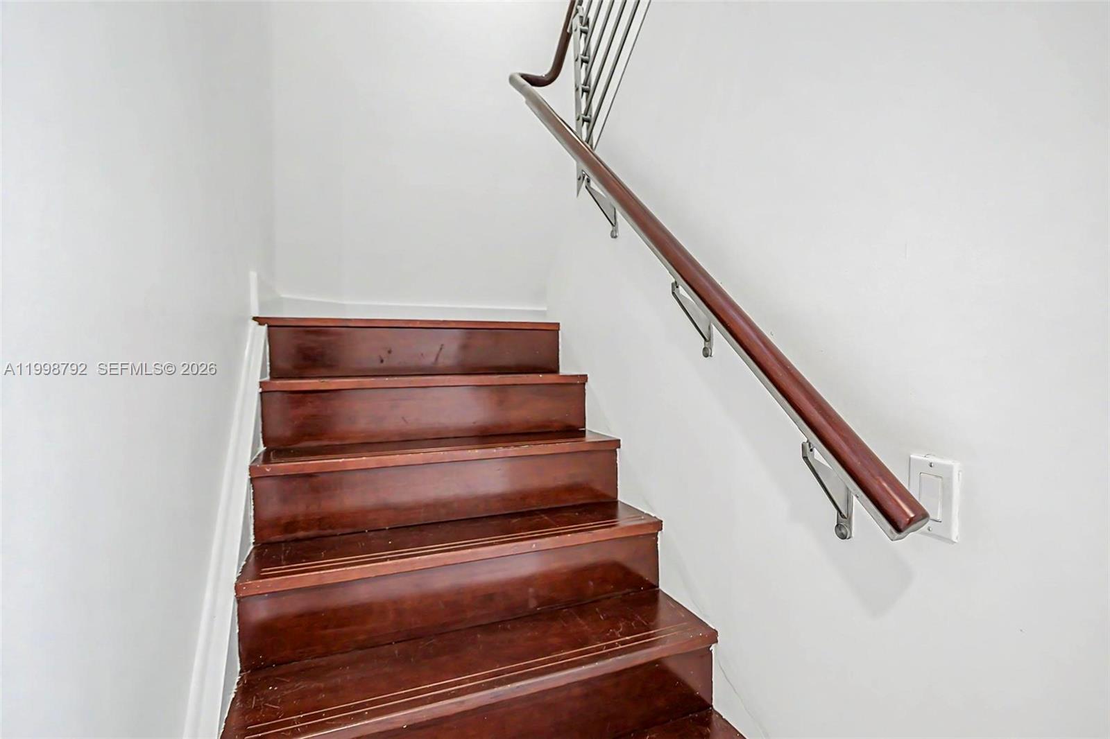 image Brickell on the River South12