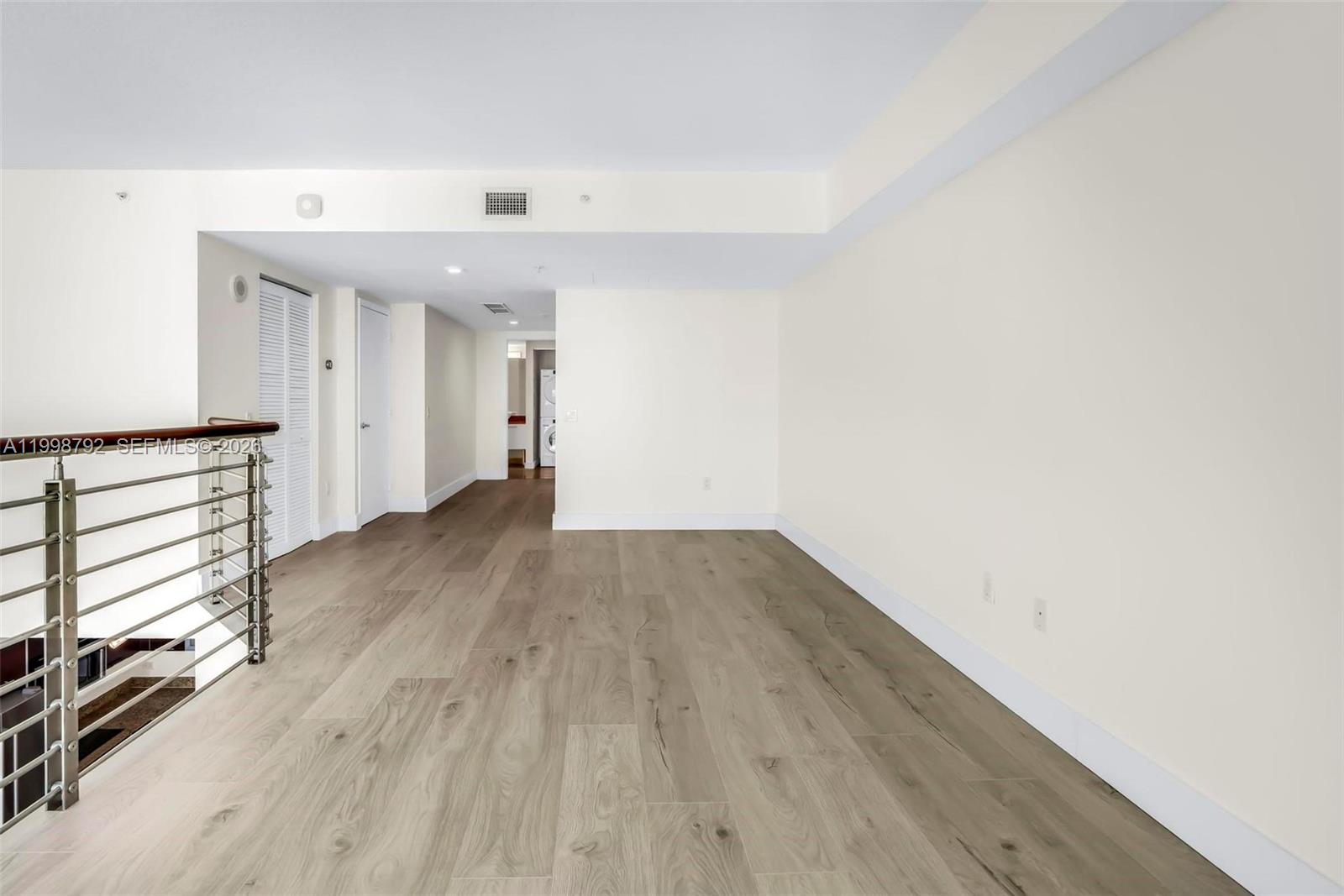 image Brickell on the River South16