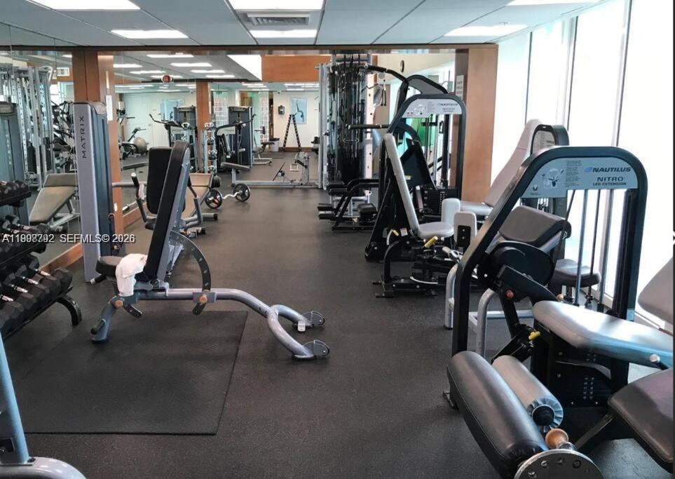 image Brickell on the River South28