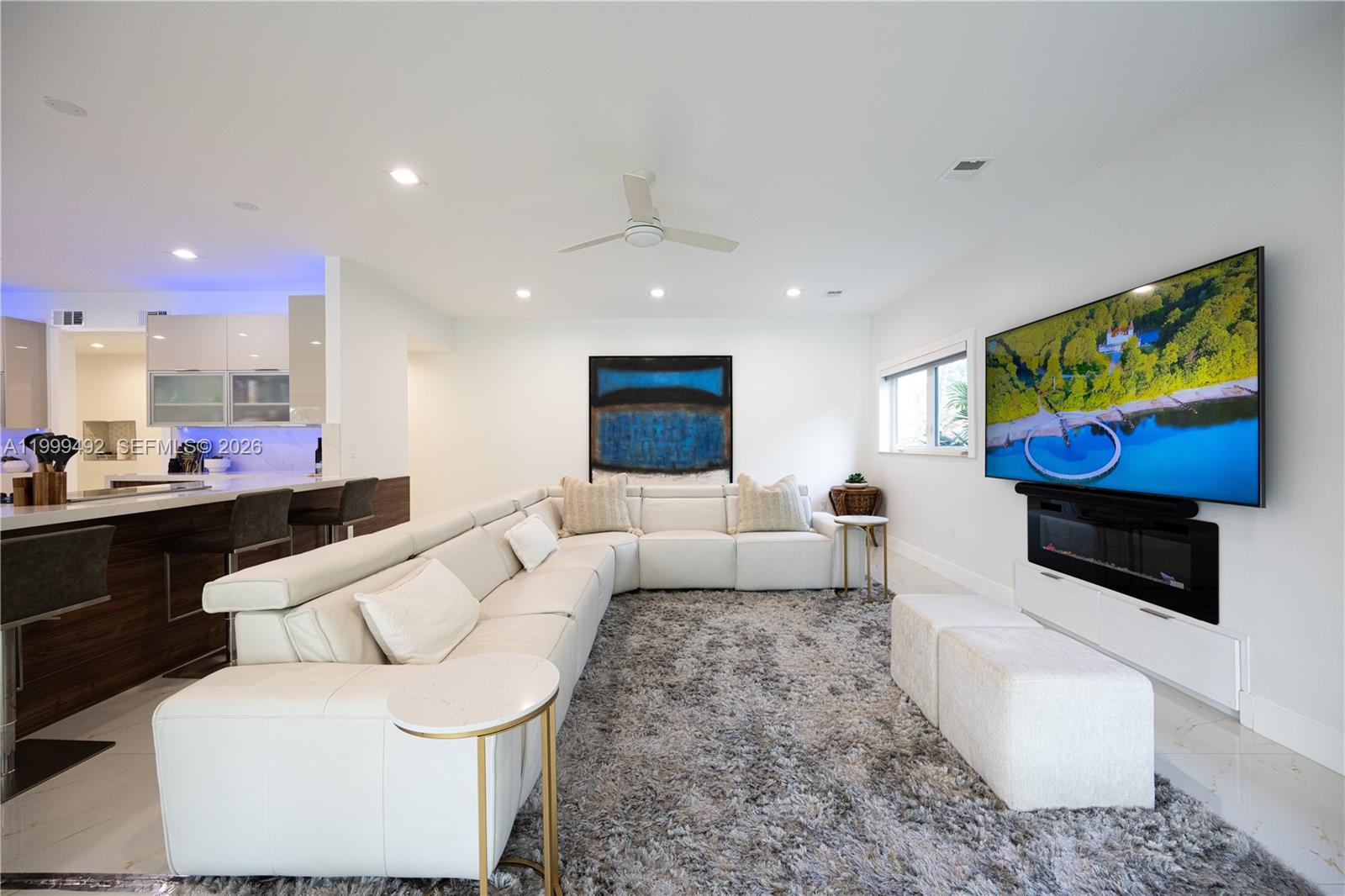 7125 Los Pinos Blvd Coral Gables, FL 33143