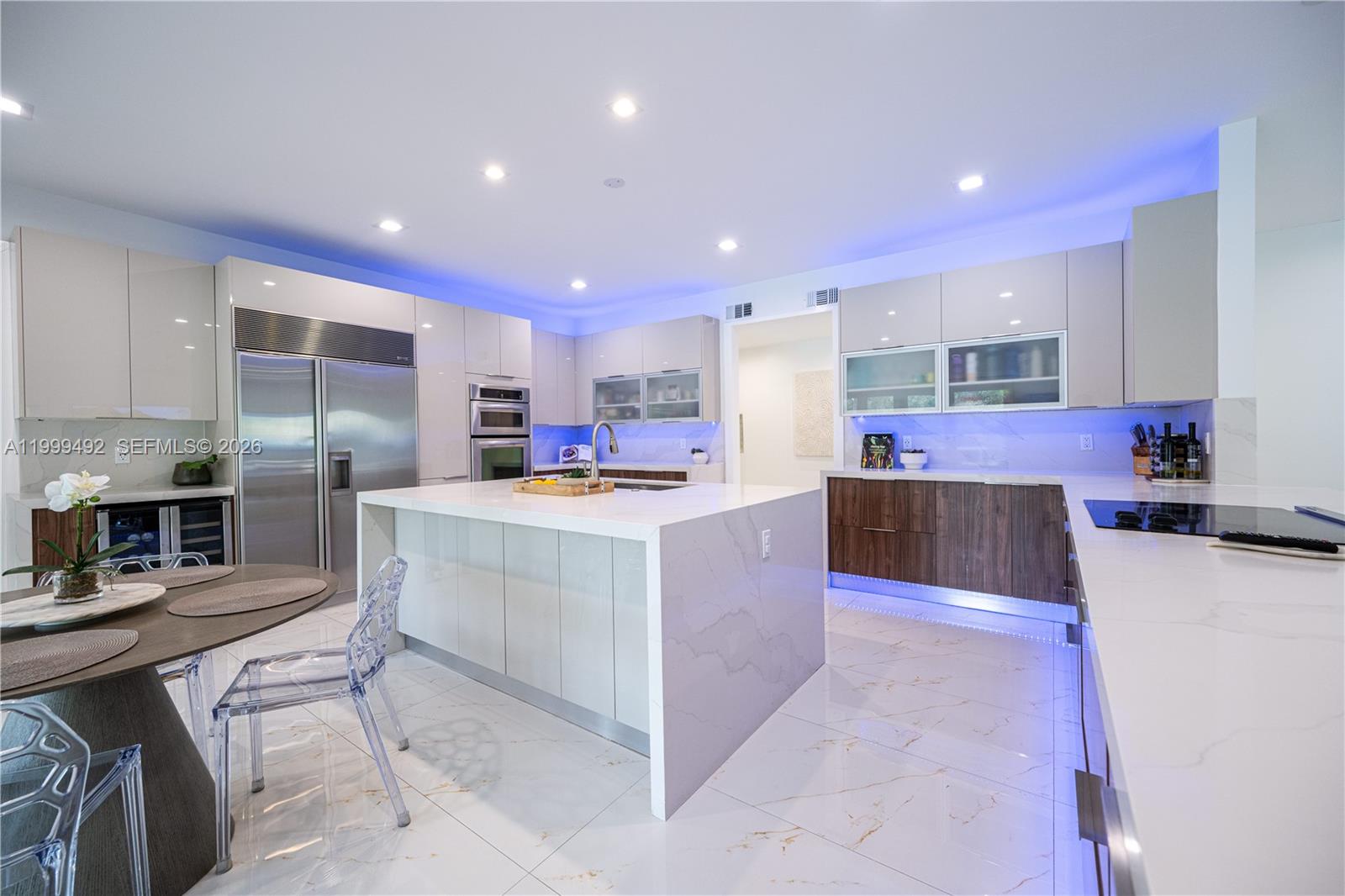 7125 Los Pinos Blvd Coral Gables, FL 33143