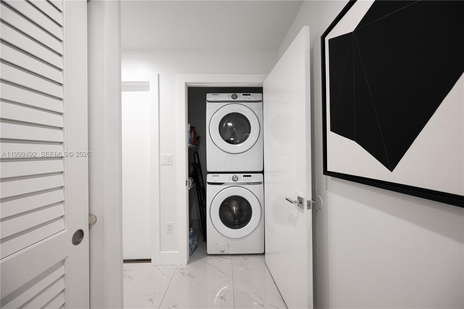 7125 Los Pinos Blvd Coral Gables, FL 33143