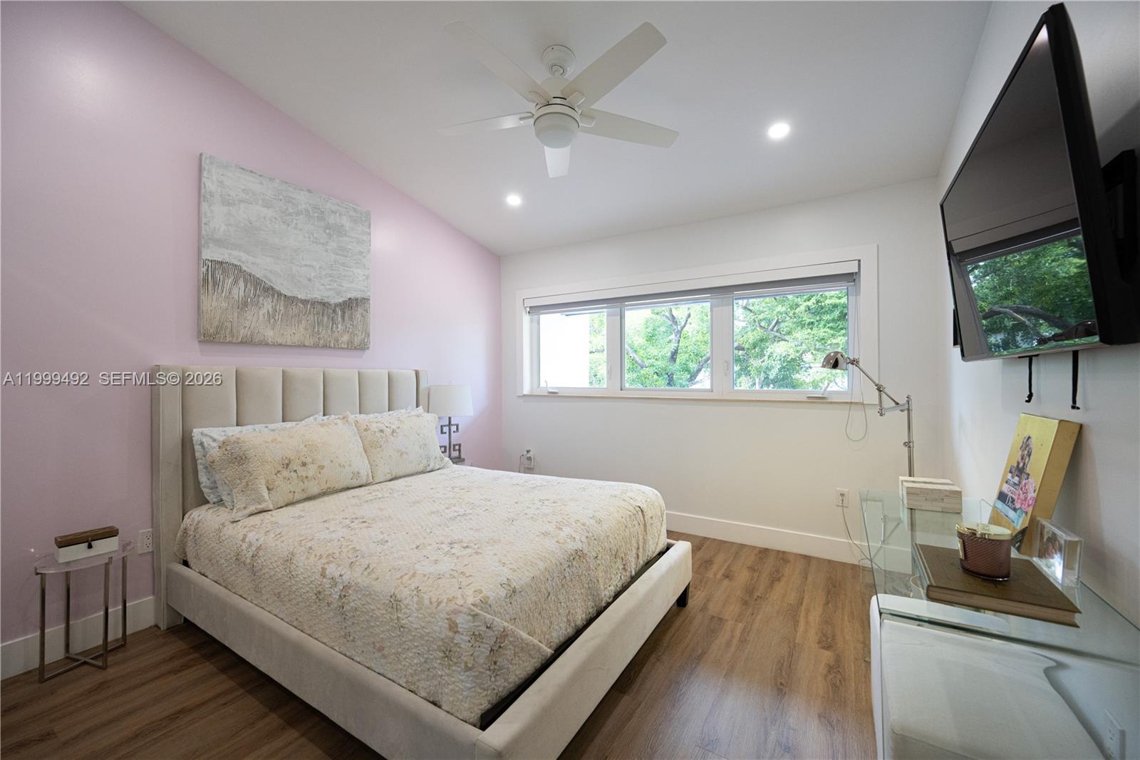 7125 Los Pinos Blvd Coral Gables, FL 33143