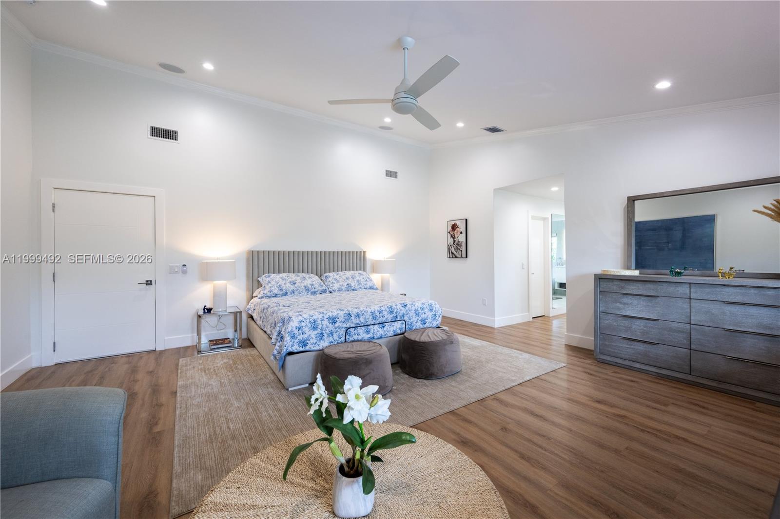 7125 Los Pinos Blvd Coral Gables, FL 33143