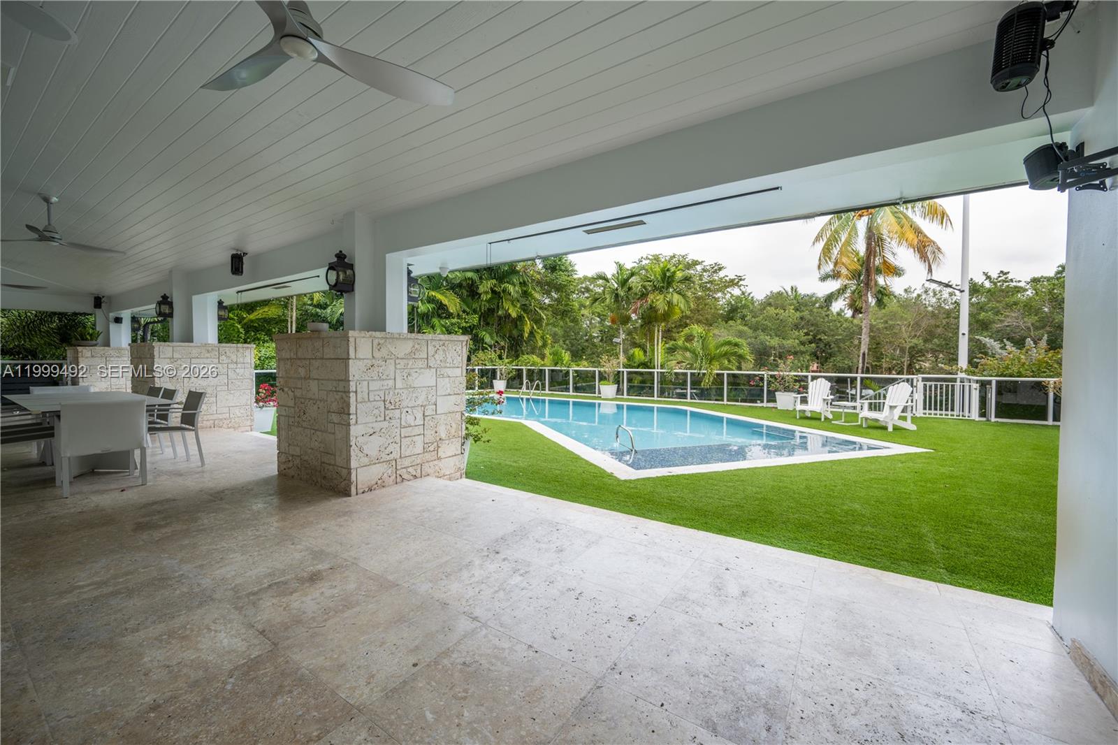 7125 Los Pinos Blvd Coral Gables, FL 33143