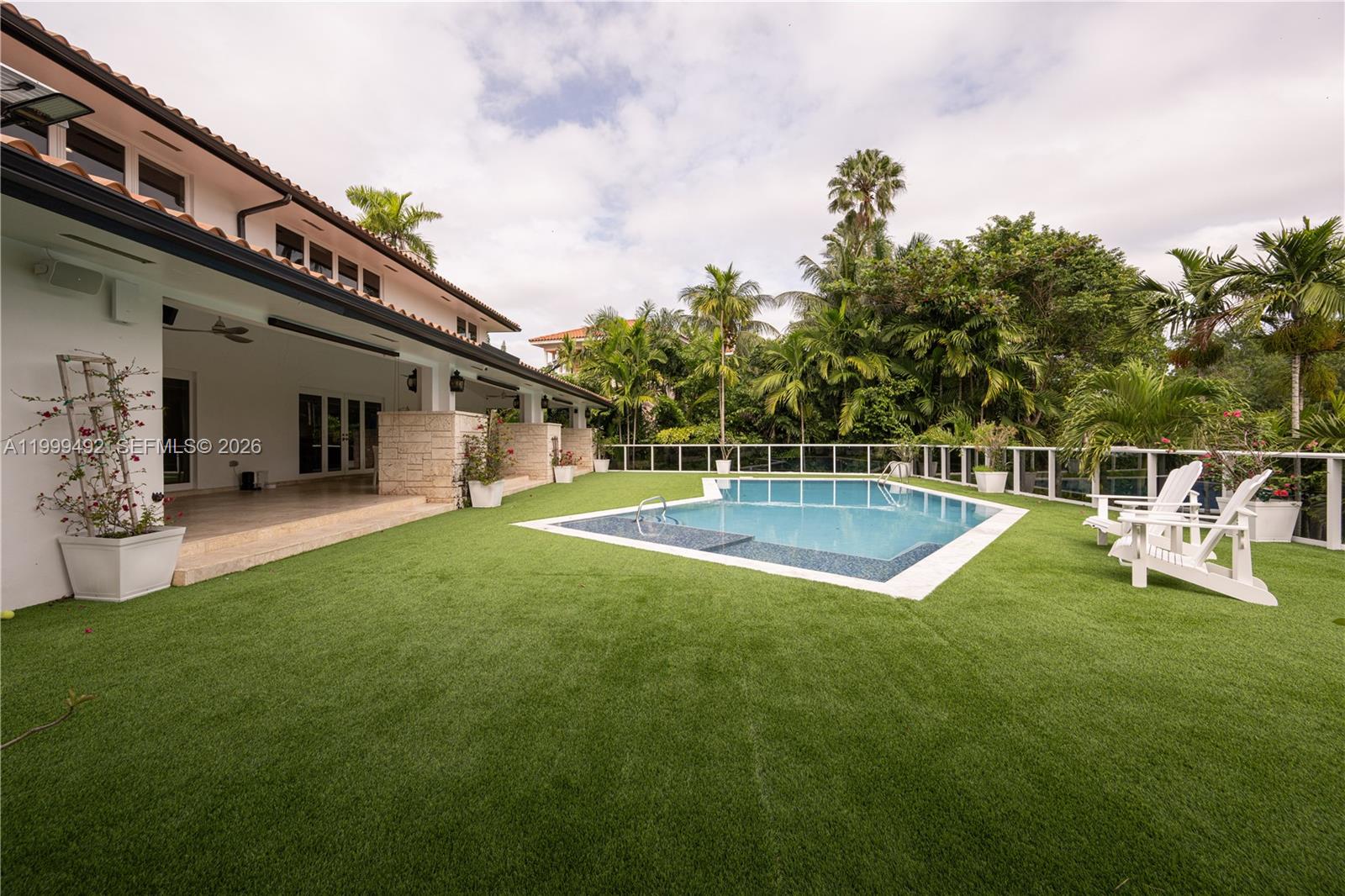 7125 Los Pinos Blvd Coral Gables, FL 33143