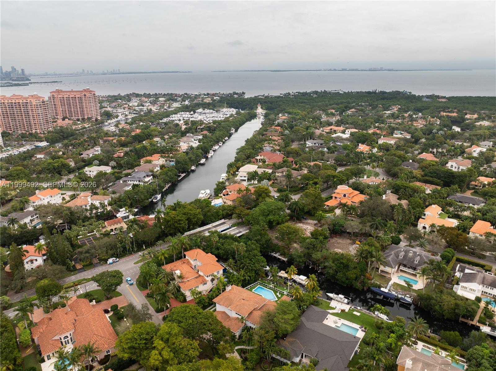 7125 Los Pinos Blvd Coral Gables, FL 33143