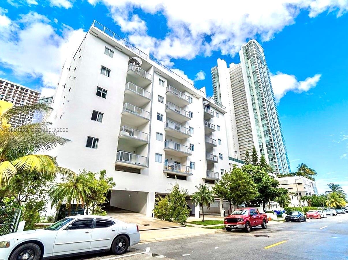 image Emilia Edgewater20