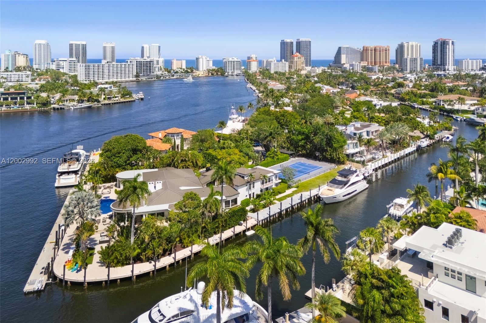 2300 Aqua Vis Blvd Fort Lauderdale, FL 33301
