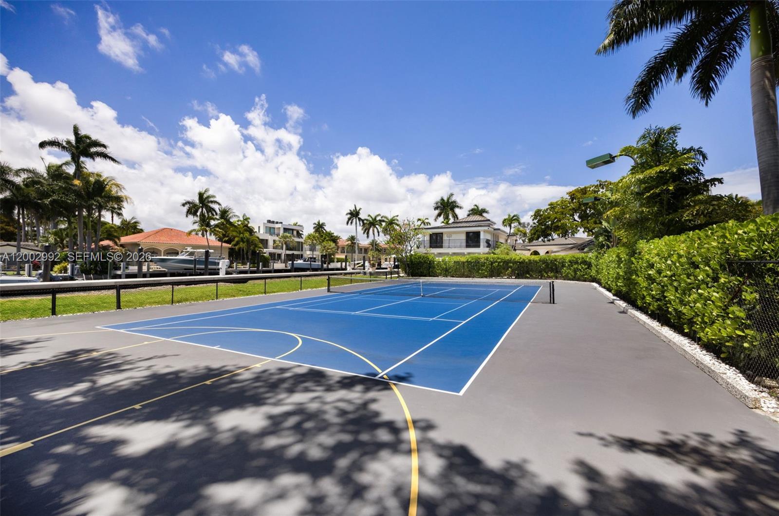 2300 Aqua Vis Blvd Fort Lauderdale, FL 33301
