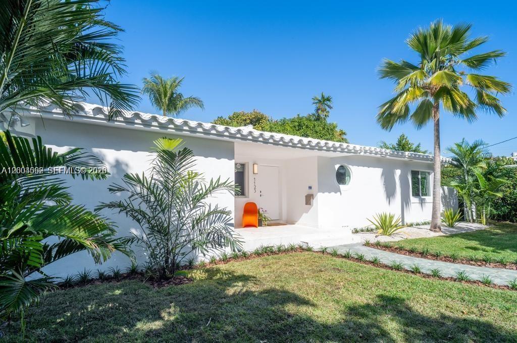 1123 Bay Dr Miami Beach, FL 33141