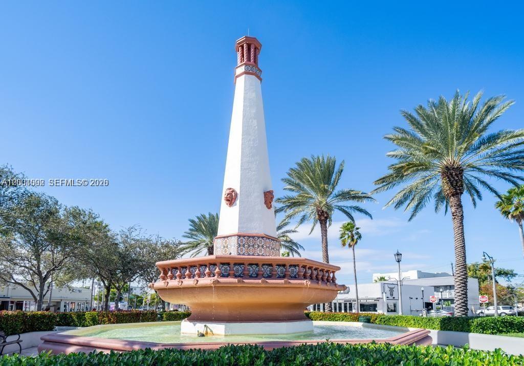 1123 Bay Dr Miami Beach, FL 33141