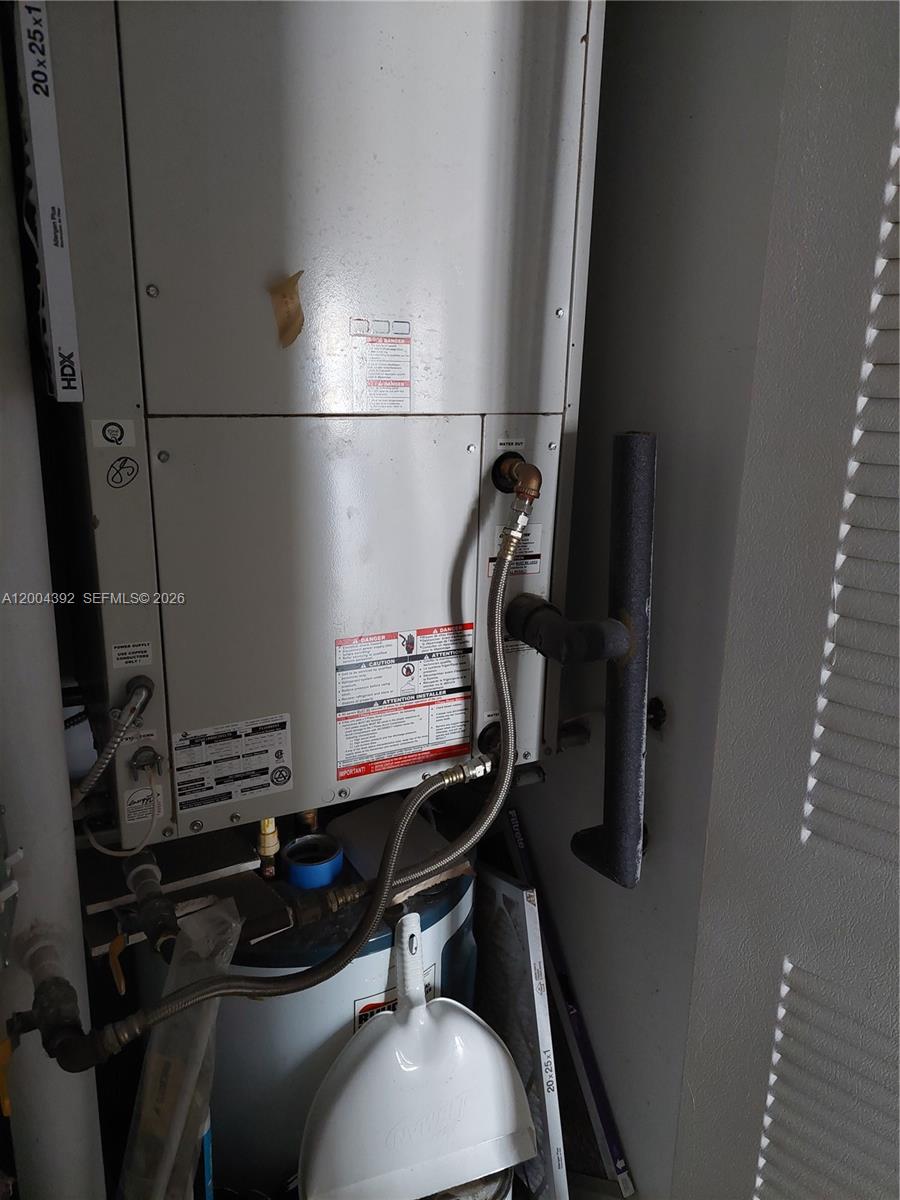 1200 N Brickell Bay Dr #1918 Miami, FL 33131