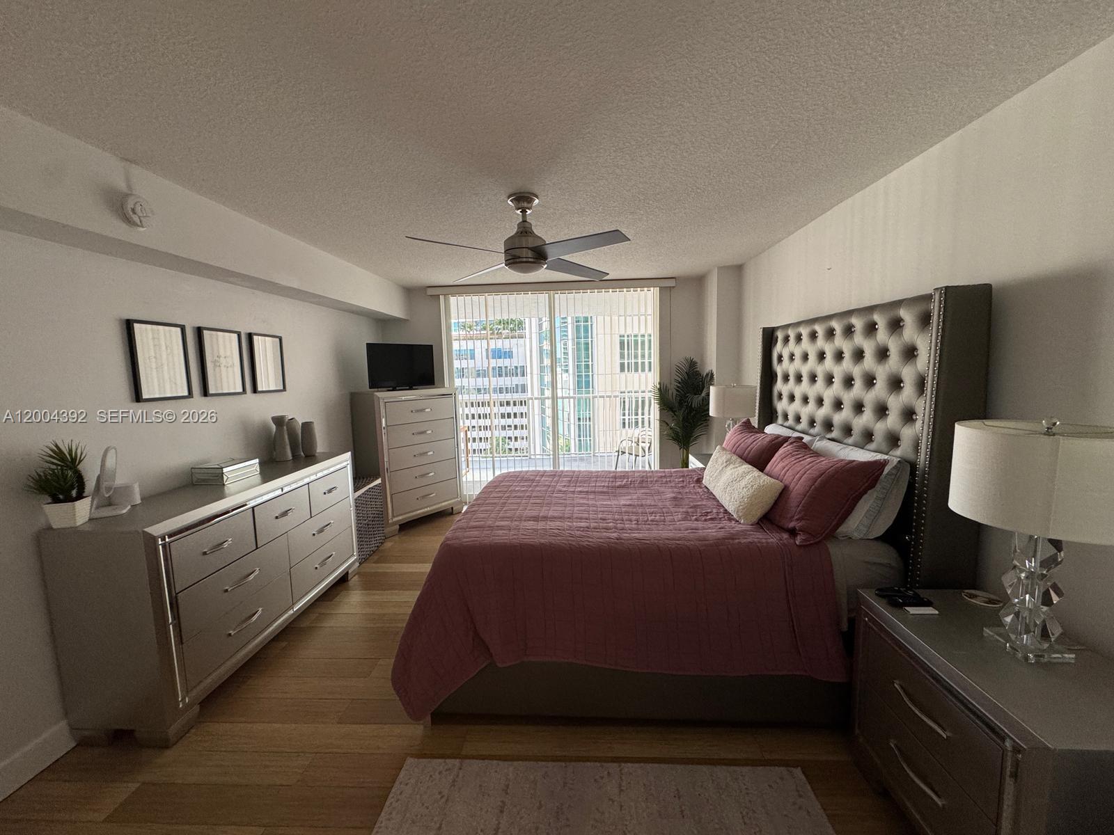 1200 N Brickell Bay Dr #1918 Miami, FL 33131