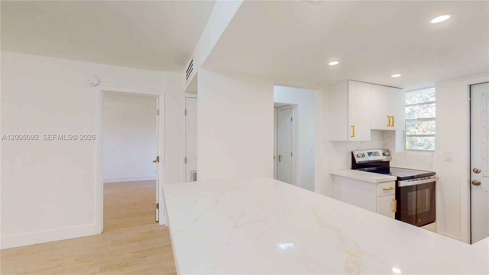 1333 E Hallandale Bch Blvd #326 Hallandale Beach, FL 33009