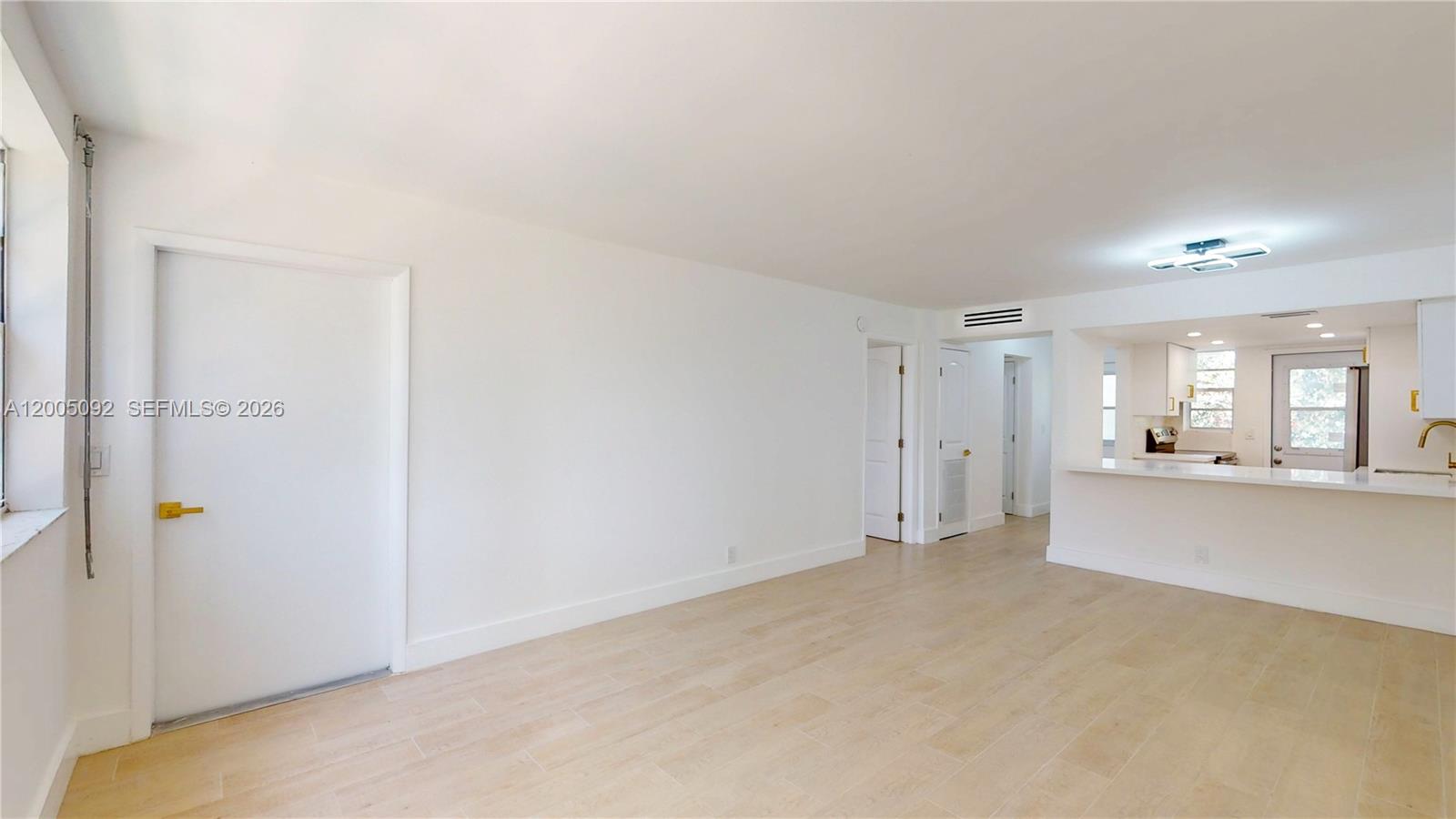 1333 E Hallandale Bch Blvd #326 Hallandale Beach, FL 33009