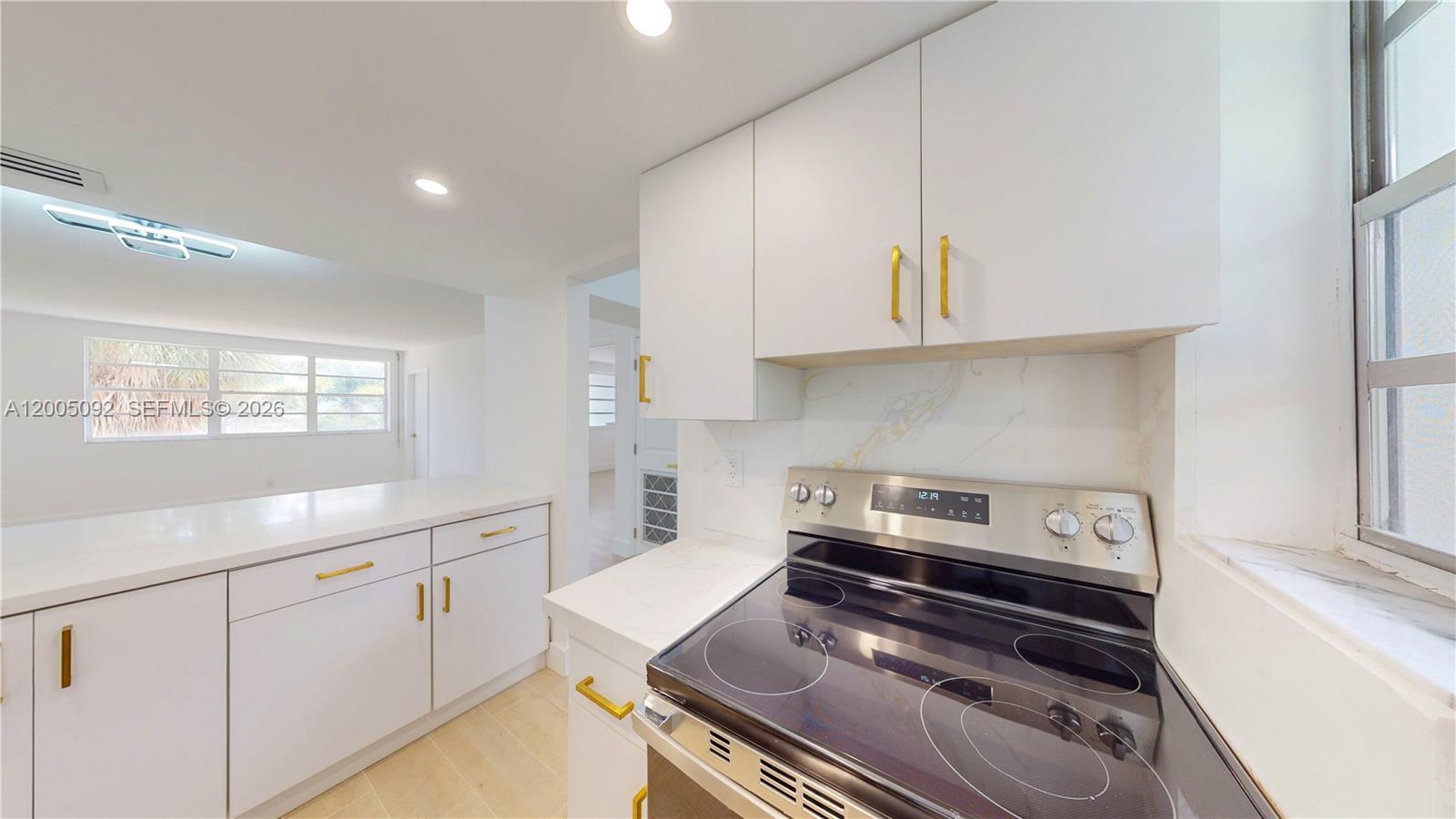 1333 E Hallandale Bch Blvd #326 Hallandale Beach, FL 33009