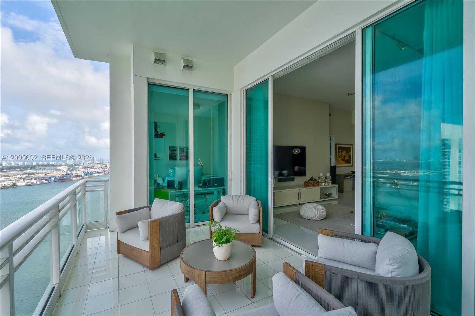 900 Brickell Key Blvd #3002 Miami, FL 33131