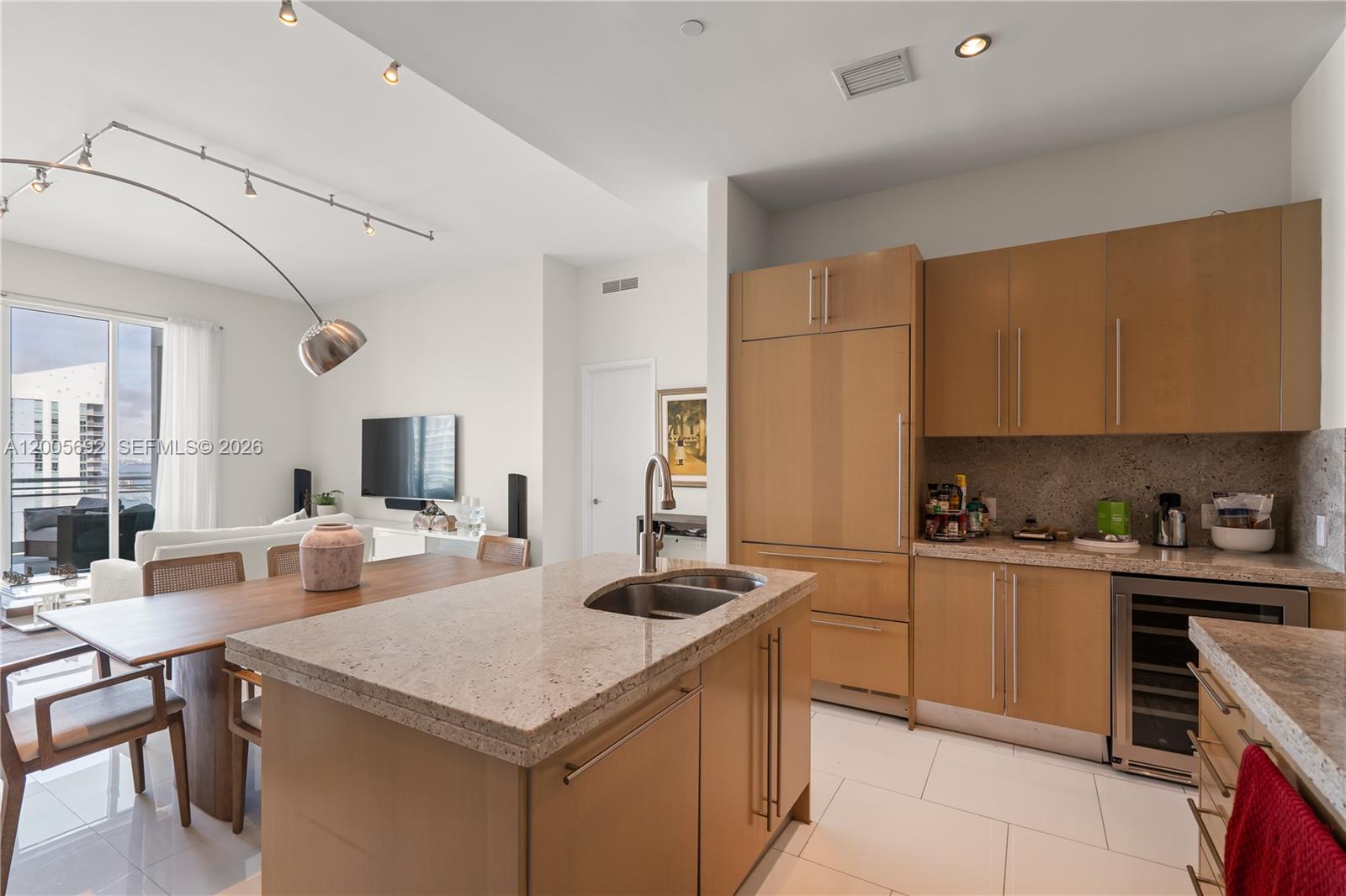 900 Brickell Key Blvd #3002 Miami, FL 33131