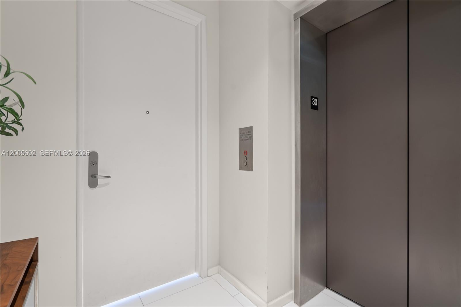 900 Brickell Key Blvd #3002 Miami, FL 33131