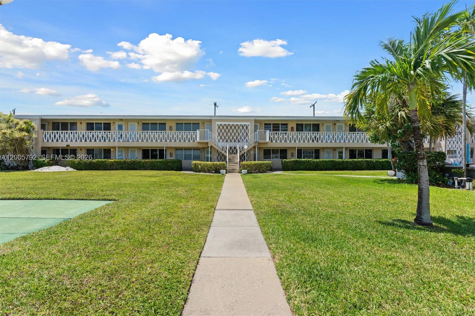 900 Atlantic Shores Blvd #116 Hallandale Beach, FL 33009