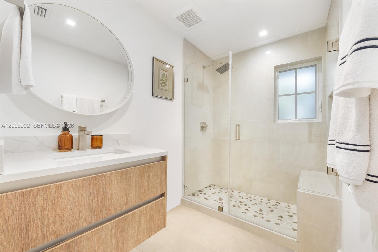 120 Salamanca Ave #3B Coral Gables, FL 33134