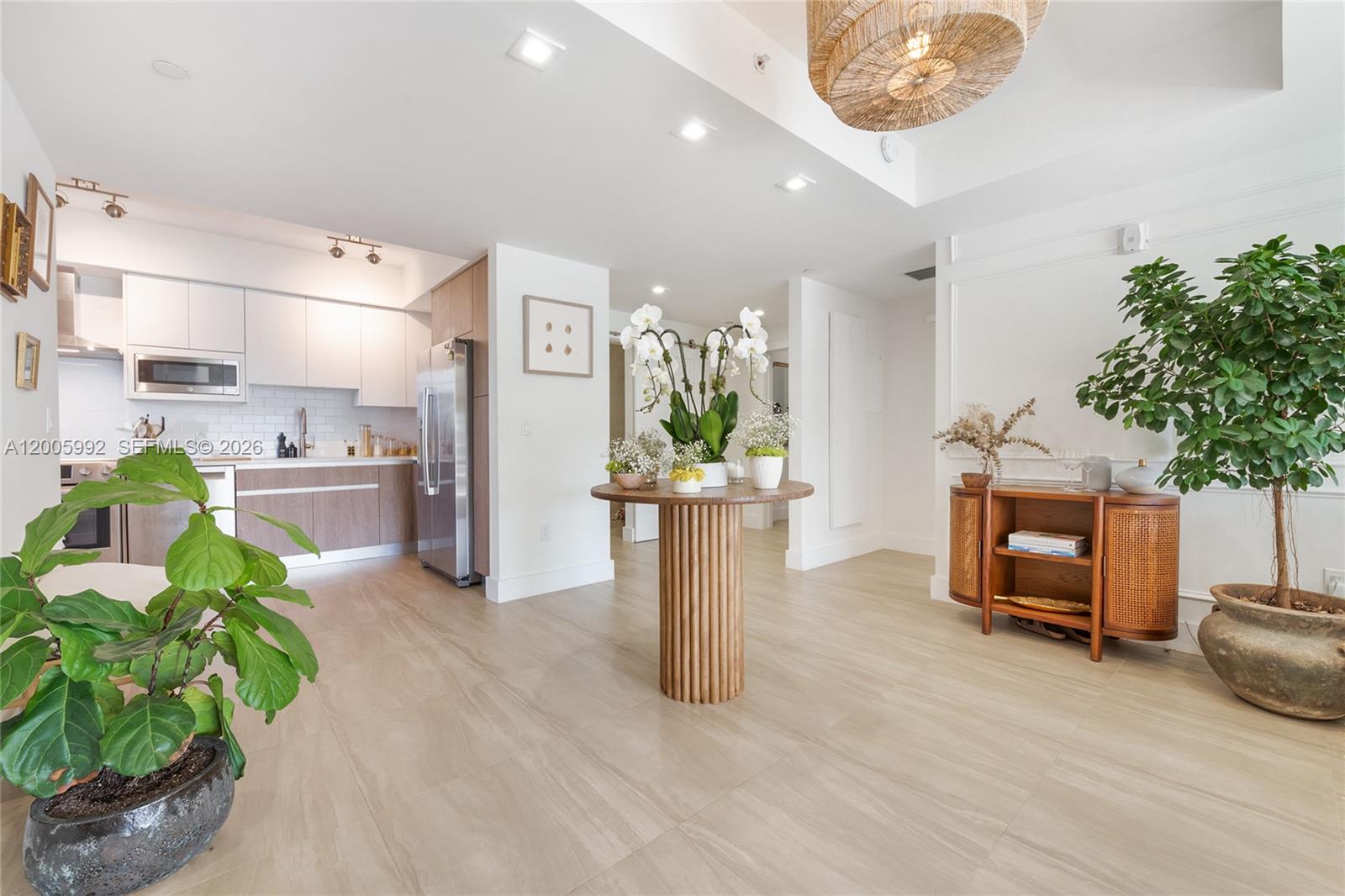 120 Salamanca Ave #3B Coral Gables, FL 33134