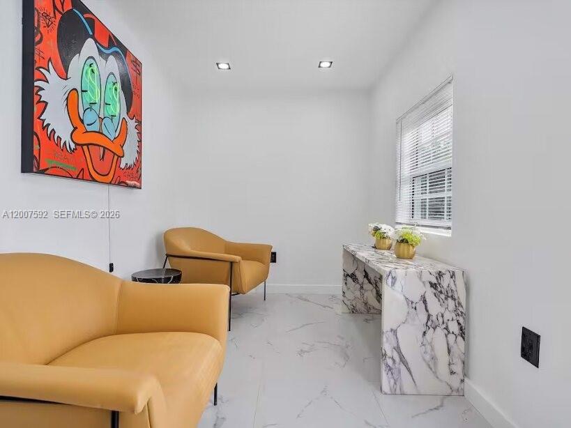 545 NW 52nd St Miami, FL 33127