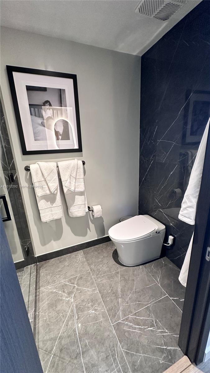 image E11EVEN Hotel & Residences3