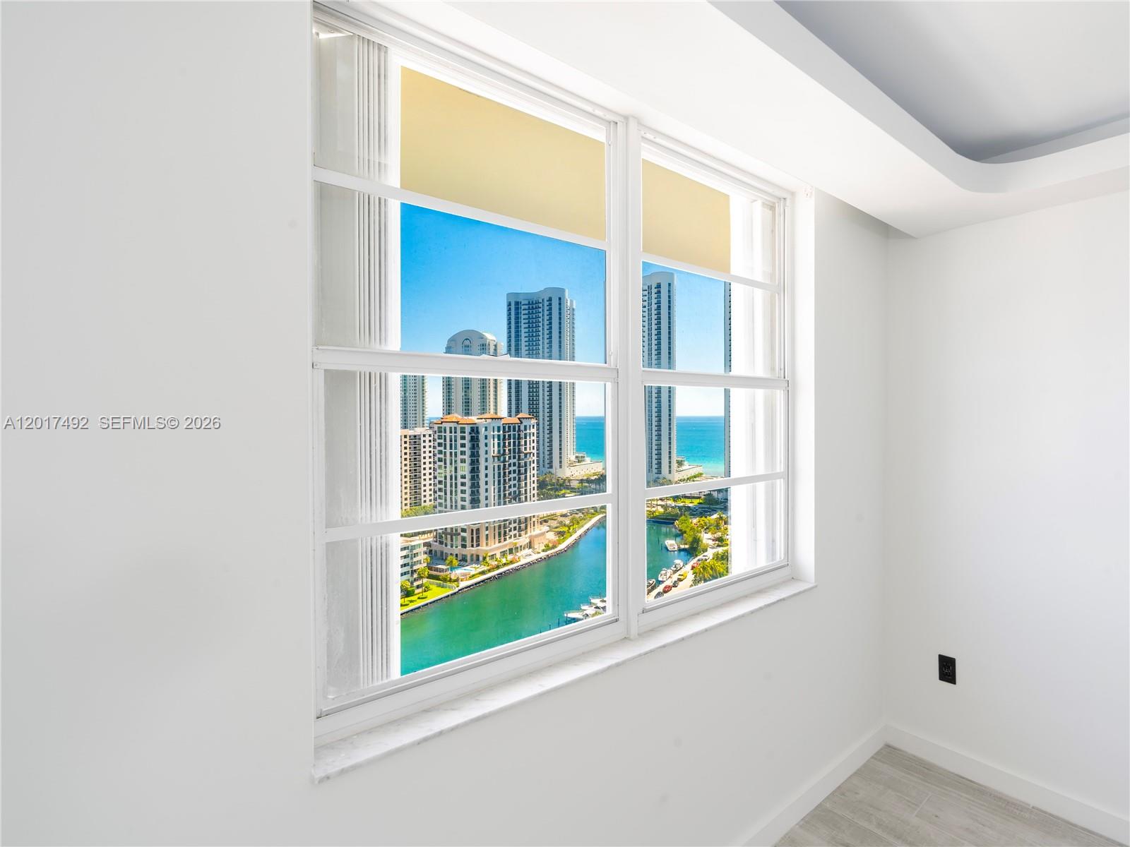 300 Bayview Dr #2115 Sunny Isles Beach, FL 33160