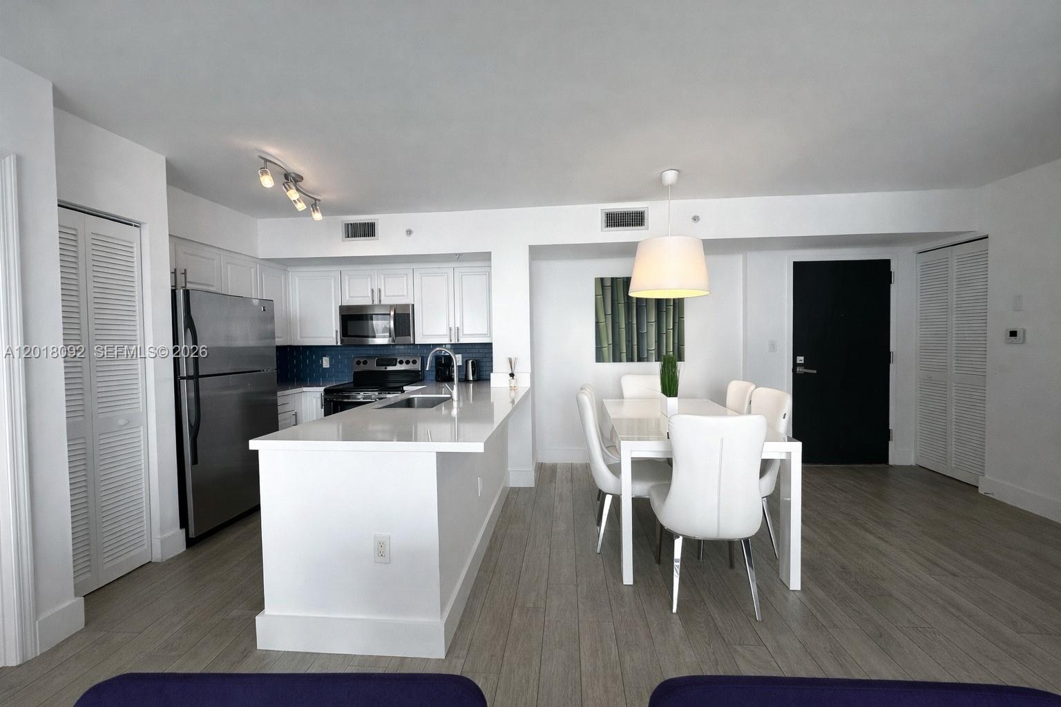 90 Alton Rd #1804 Miami Beach, FL 33139