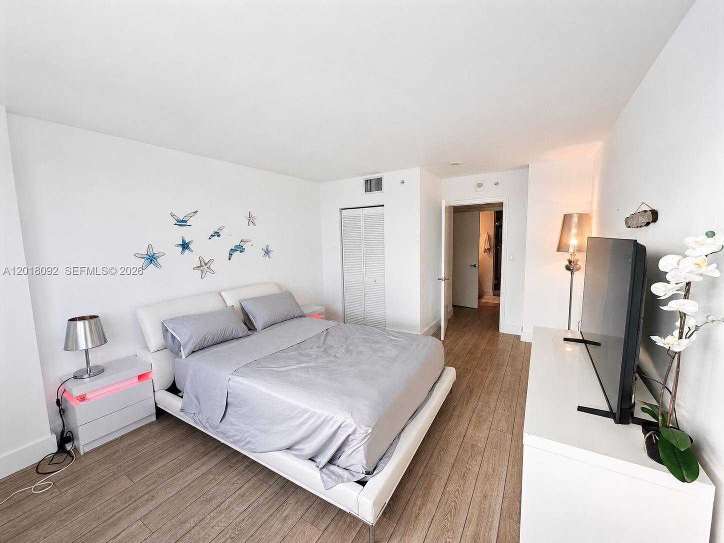 90 Alton Rd #1804 Miami Beach, FL 33139