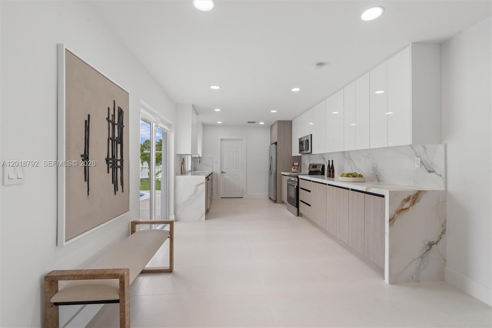 4211 NE 27th Ave Lighthouse Point, FL 33064