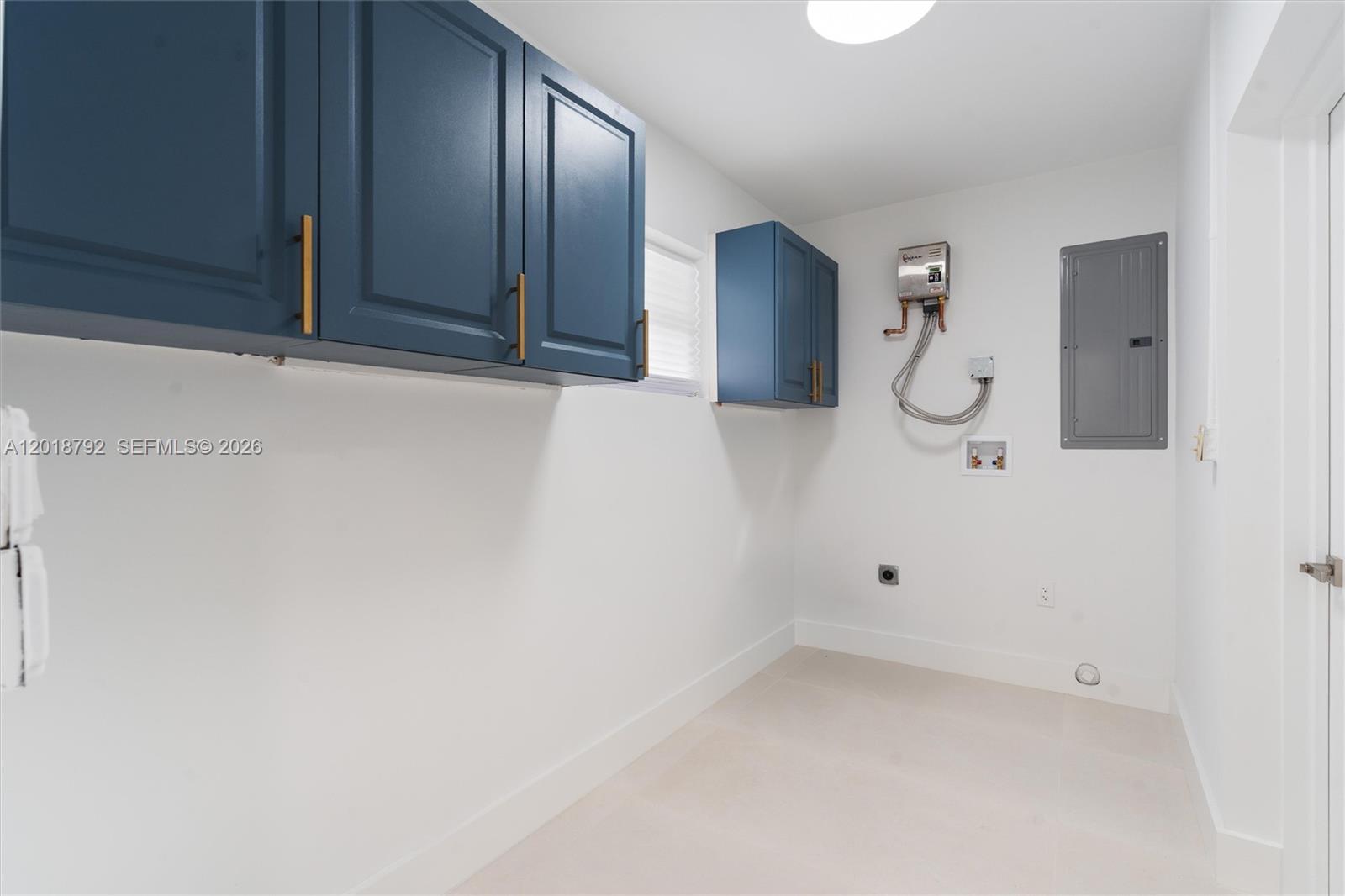 4211 NE 27th Ave Lighthouse Point, FL 33064