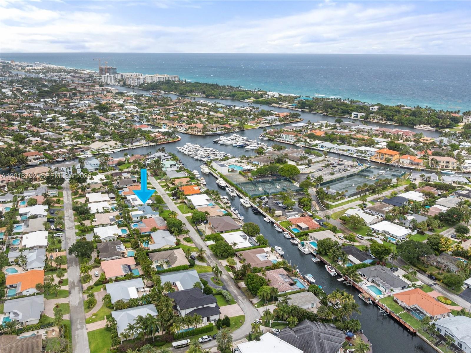 4211 NE 27th Ave Lighthouse Point, FL 33064