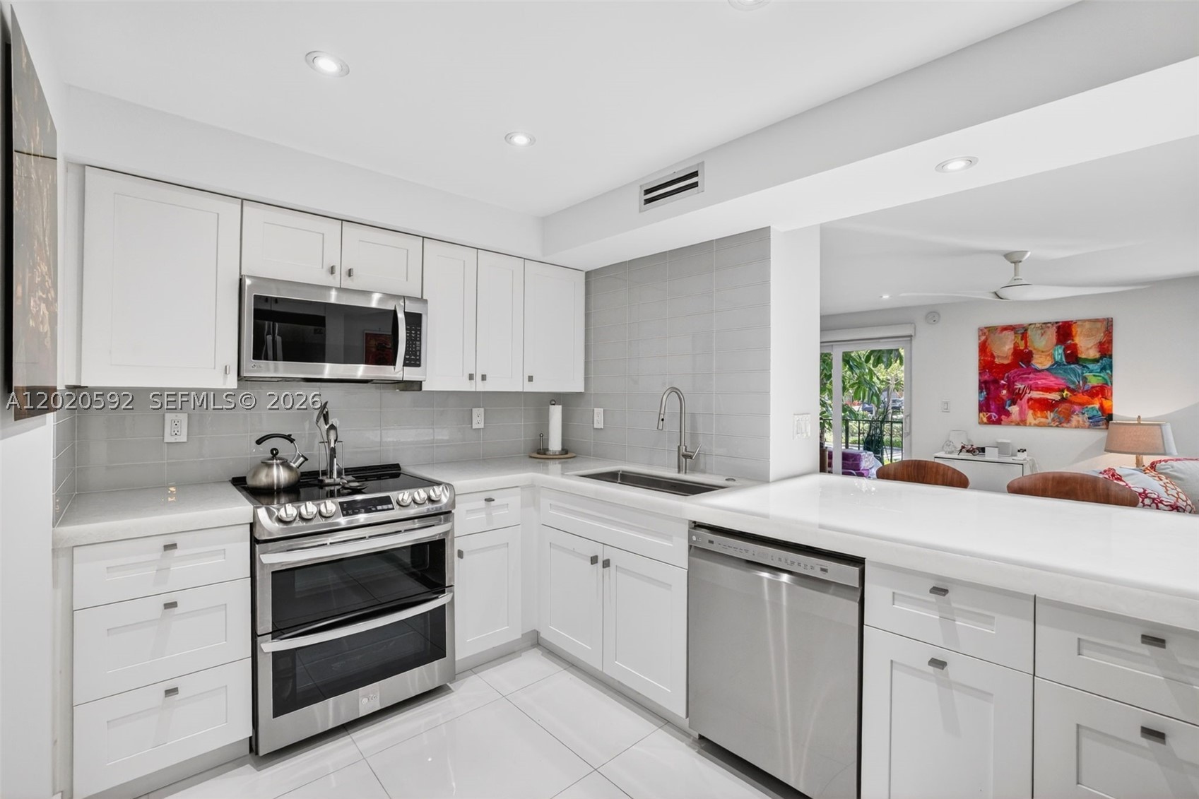 3909 N Ocean Blvd #107