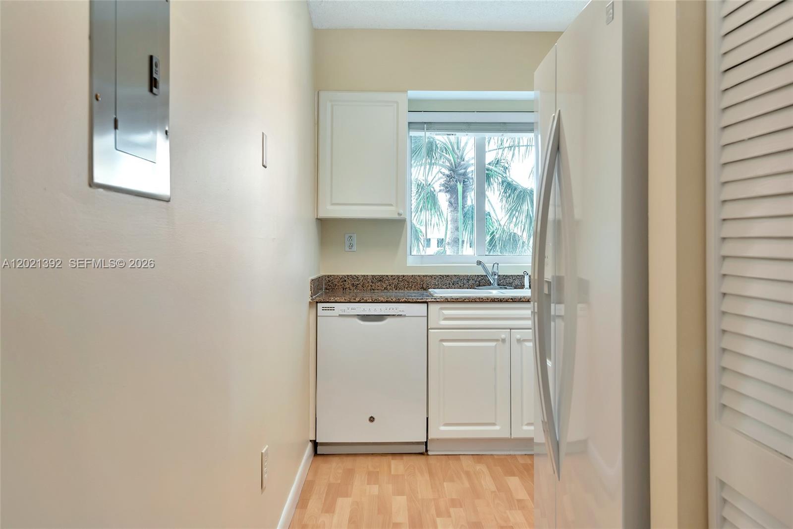 5900 Collins Ave #408 Miami Beach, FL 33140
