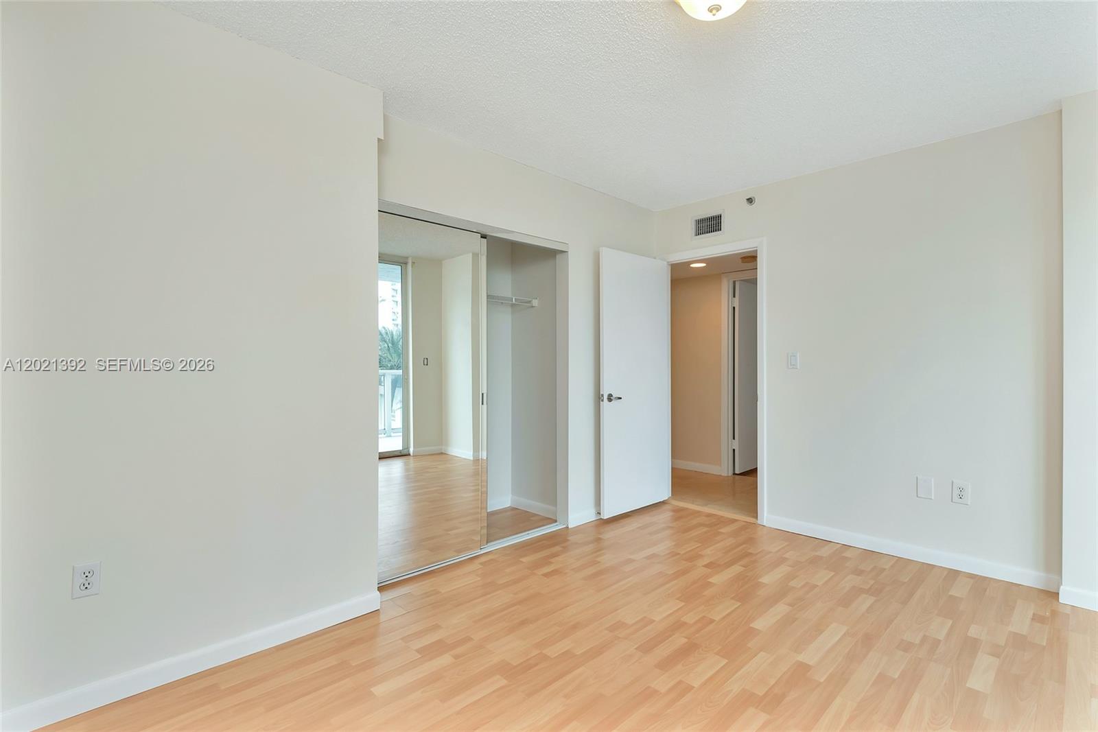 5900 Collins Ave #408 Miami Beach, FL 33140