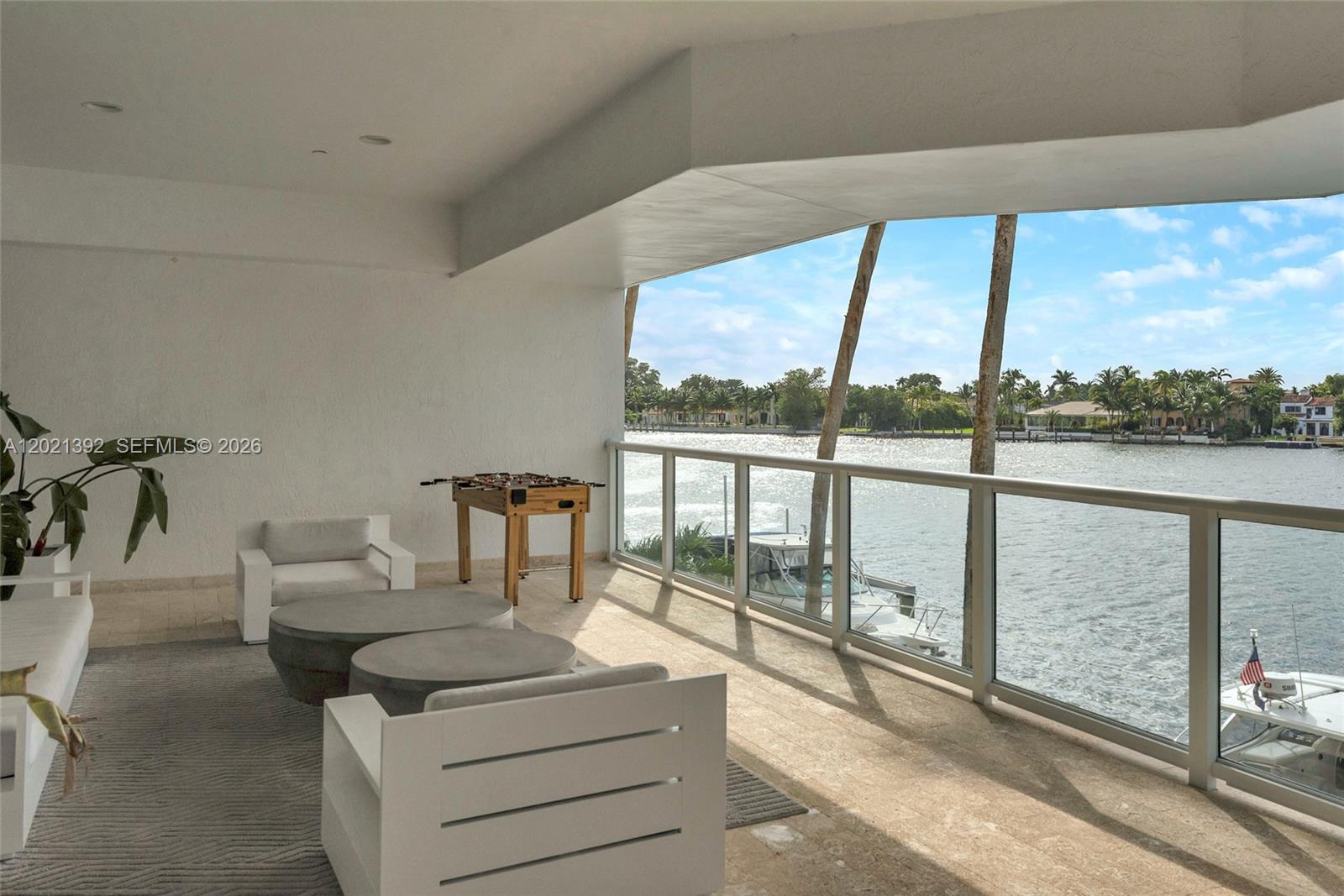 5900 Collins Ave #408 Miami Beach, FL 33140