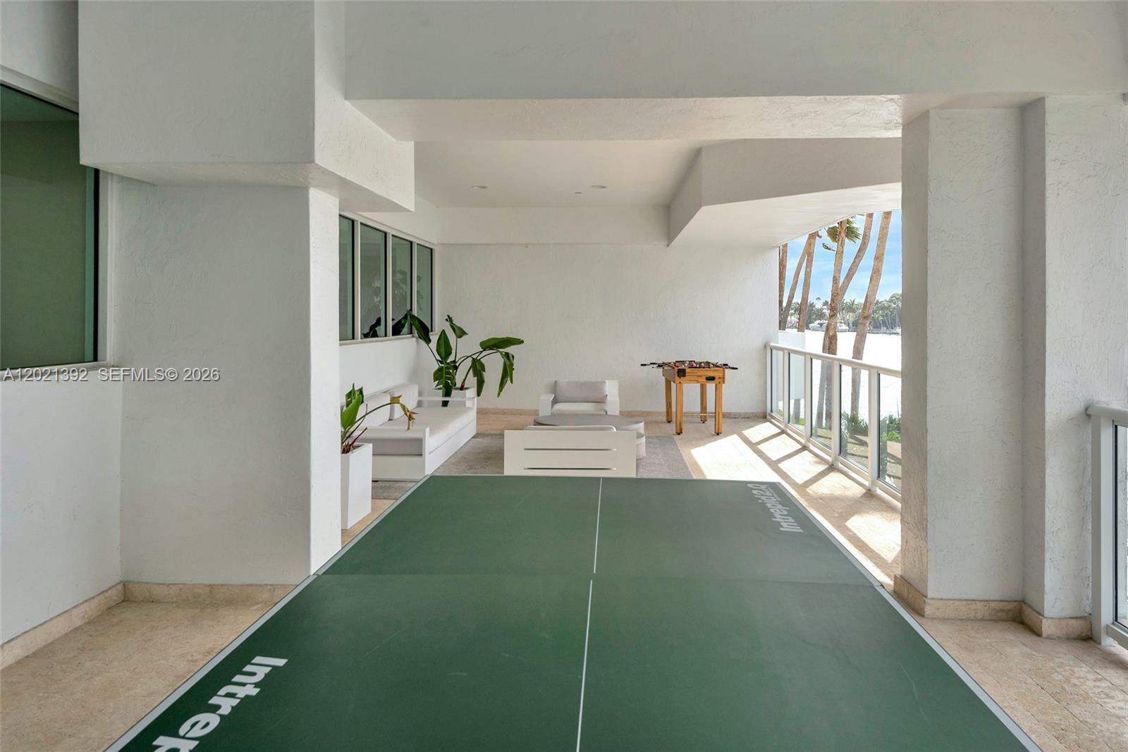 5900 Collins Ave #408 Miami Beach, FL 33140